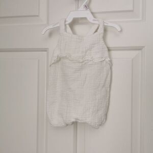 3/$15 Emily & Oliver cotton gauze romper
